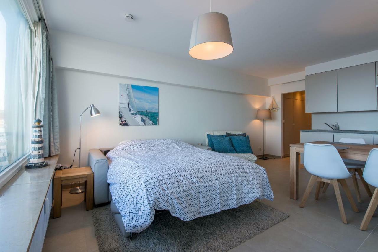 Cosy Studio With Sea View In Остенде Екстериор снимка